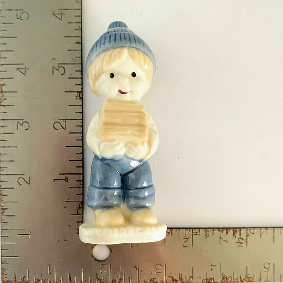 Vintage Ceramic Figurine Boy Carrying Woods Porcelain  Figure Blue & White - Picture 7 of 8